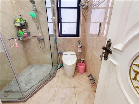 金地翠园-卫生间