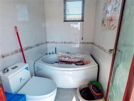 莲花山庄-卫生间