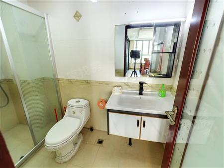 御龙居-卫生间