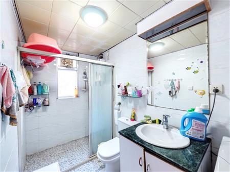 百仕达花园一期-卫生间