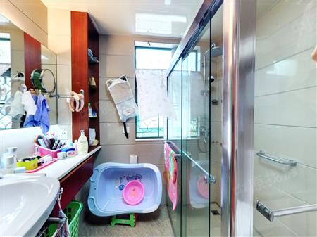 天鹅堡二期-卫生间