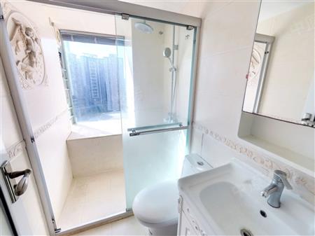 西城上筑花园-卫生间