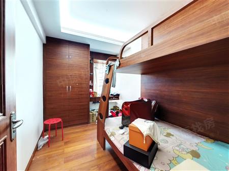 黄埔雅苑（三期乐悠园）-次卧