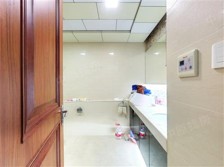 黄埔雅苑（三期乐悠园）-卫生间