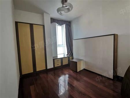 鹏兴花园（三期）-卧室