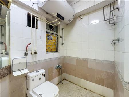 南海中心-卫生间