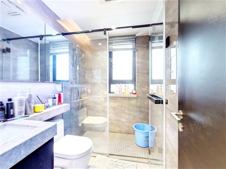 万科云城(三期)-卫生间