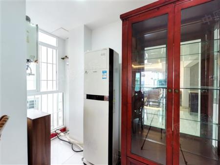 新天地名居-阳台