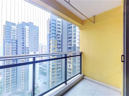 英郡年华花园（三期）-阳台