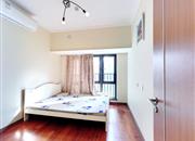 万科麓城三期（金域中央花园二期）-次卧