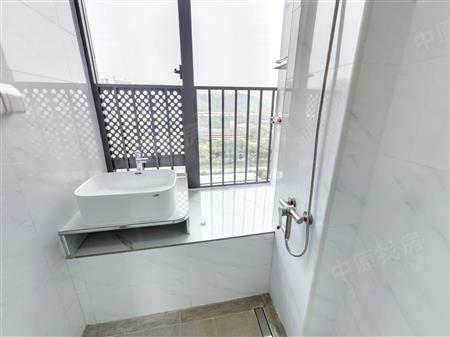 新天鹅堡三期-卫生间