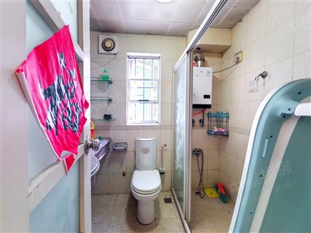 鹏兴花园（二期）-卫生间