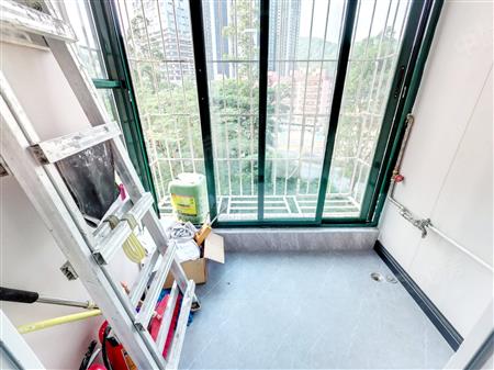 百仕达花园二期-阳台