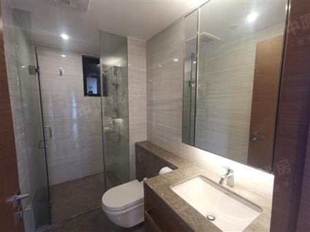 京基御景峯-卫生间