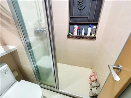 万科麓城三期（金域中央花园二期）-卫生间