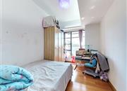 十五峯花园(二期)-次卧