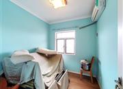 东方瑞景苑-次卧