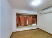 远洋新干线(晶钻广场)-次卧