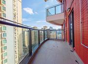 德弘天下华府-阳台