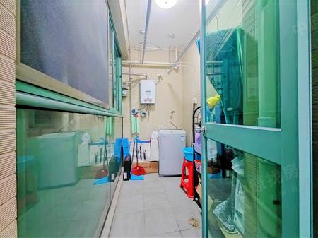 百仕达东郡-阳台