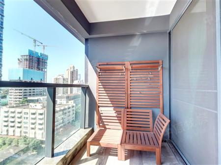 锦绣花园四期-阳台