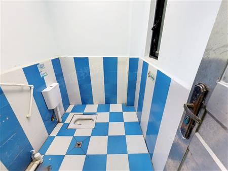 港铁天颂（一期）-卫生间