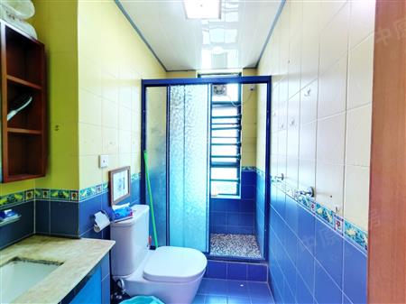 百仕达花园二期-卫生间