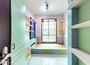 信义假日名城(一期沁芳园)-次卧