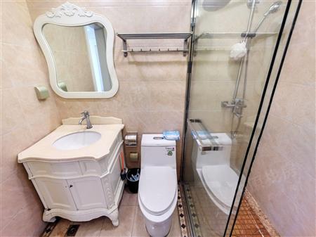 星河盛世花园-卫生间