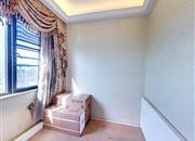 星河盛世花园-次卧