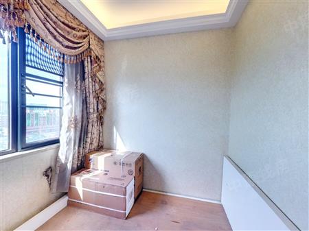 星河盛世花园-次卧