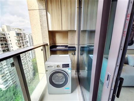 宝能公馆V-House-阳台