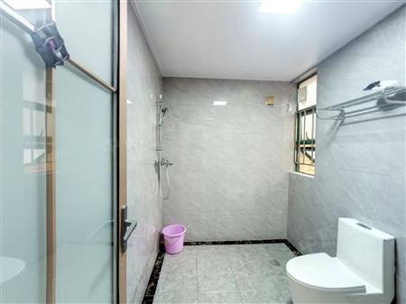 冠城世家-卫生间