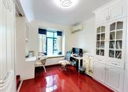 百仕达花园二期-次卧