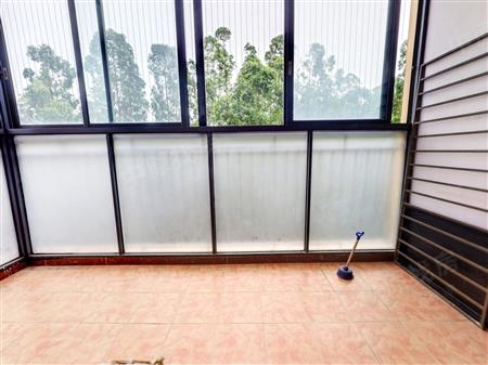 英郡年华花园（二期）-阳台