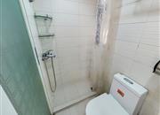 金地名津-卫生间