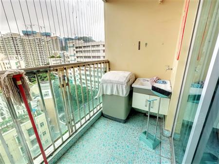 信义假日名城(六期溢芳园)-阳台