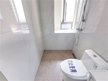 新锦安海纳公馆-卫生间