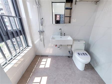 新锦安海纳公馆-卫生间