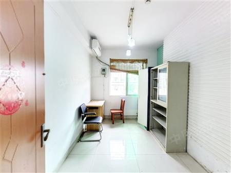 桃源居十三区-次卧