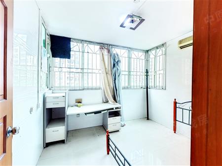 桃源居十三区-次卧