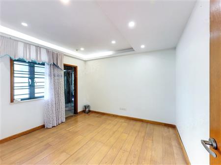 纯水岸一期-次卧