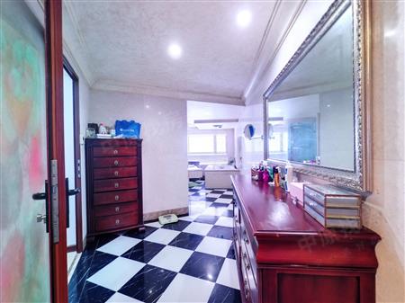 蝴蝶谷名苑-卫生间