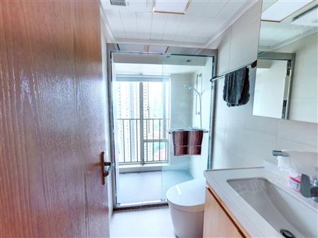 华润城润府一期-卫生间