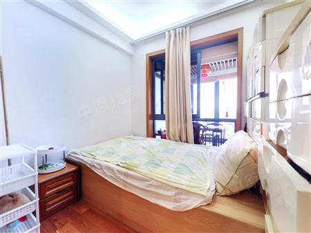 东方.尊峪花园-次卧