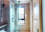 万科麓山（万科麓城四期、金域领峰花园)-卫生间