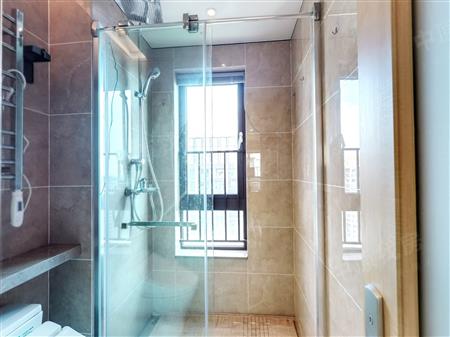 万科麓山（万科麓城四期、金域领峰花园)-卫生间