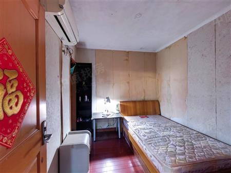 国都高尔夫花园-次卧