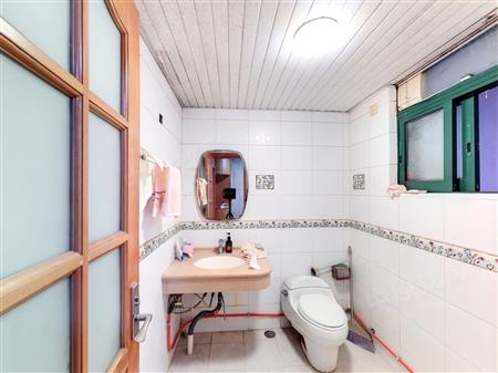 国都高尔夫花园-卫生间