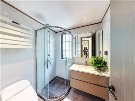 招商臻府-卫生间